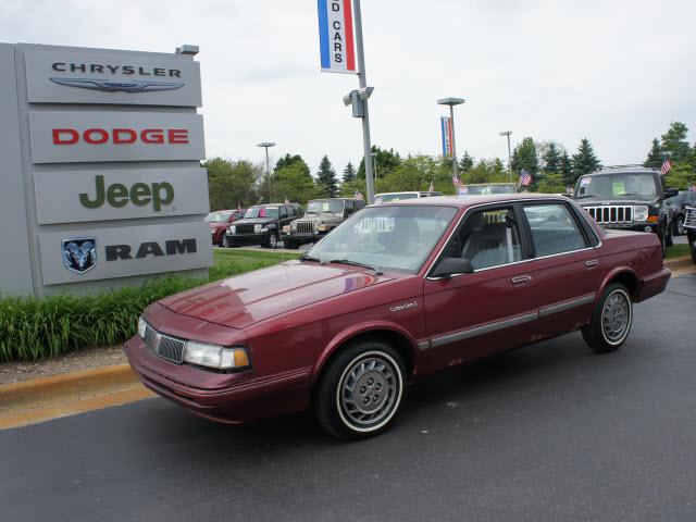 Photo of 1993 Oldsmobile Cutlass Ciera