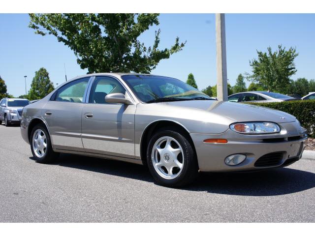 Photo of 2003 Oldsmobile Aurora