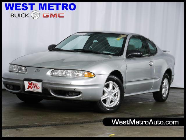 Photo of 2004 Oldsmobile Alero