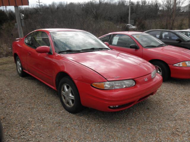 Photo of 2002 Oldsmobile Alero