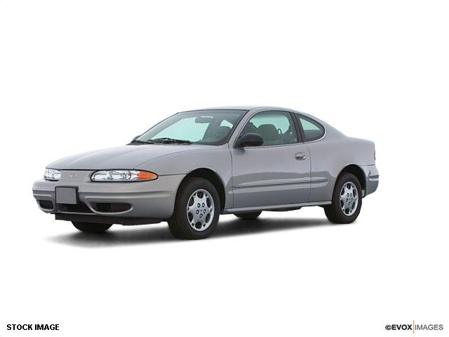 Photo of 2000 Oldsmobile Alero