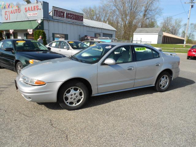 Photo of 2001 Oldsmobile Alero
