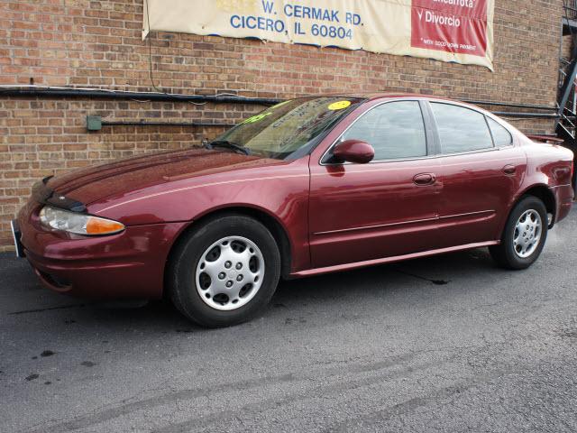 Photo of 2000 Oldsmobile Alero