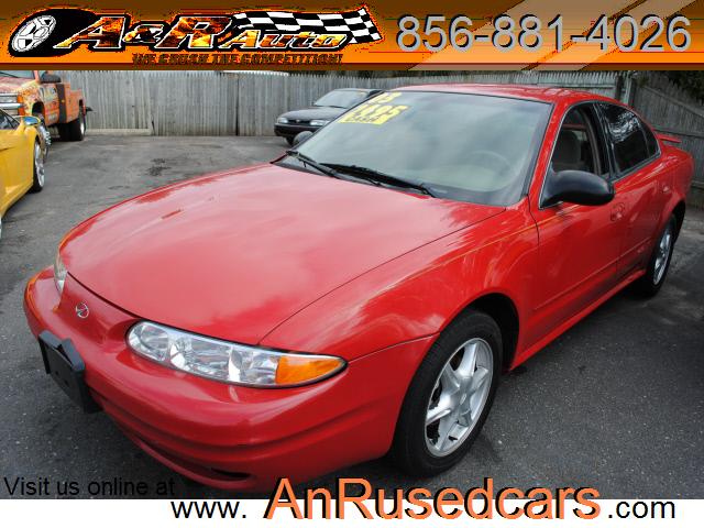 Photo of 2003 Oldsmobile Alero
