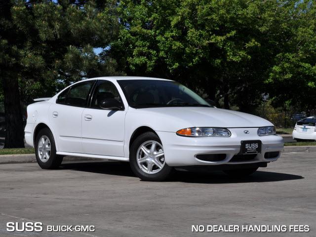 Photo of 2004 Oldsmobile Alero