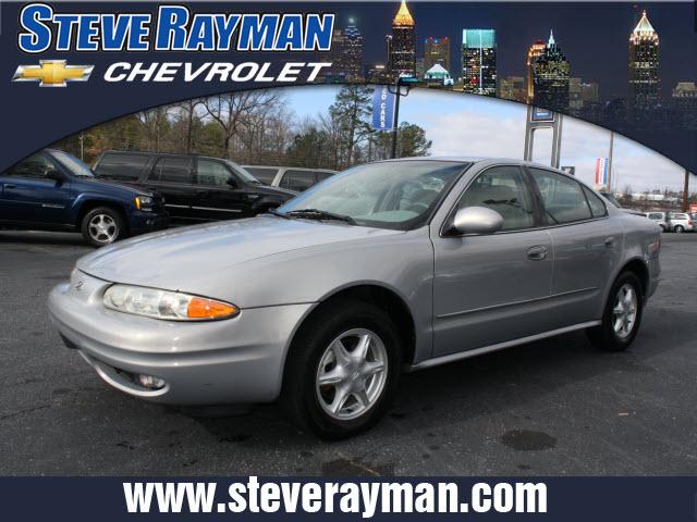 Photo of 2000 Oldsmobile Alero