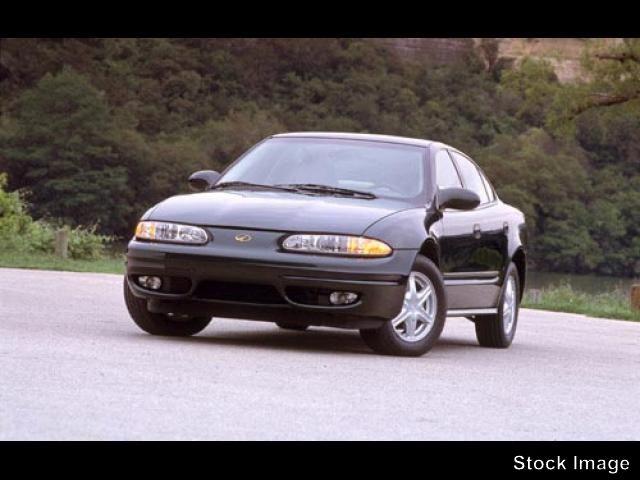 Photo of 2004 Oldsmobile Alero