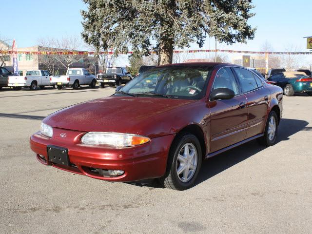 Photo of 2002 Oldsmobile Alero