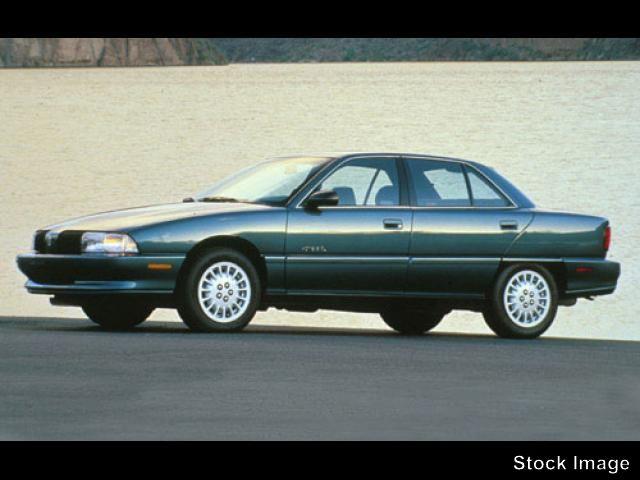 Photo of 1997 Oldsmobile Achieva