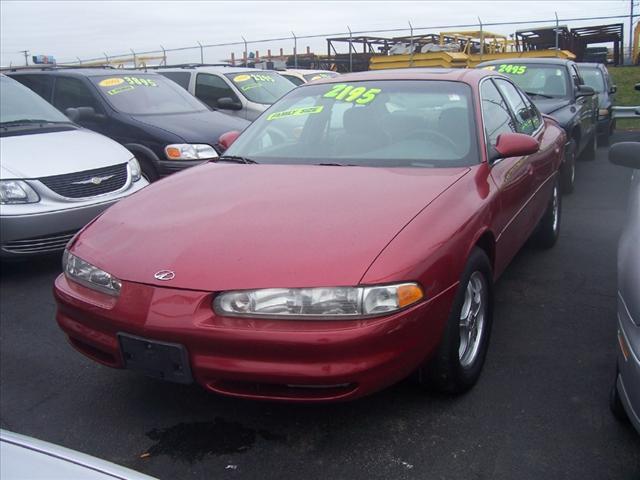 Photo of 1998 Oldsmobile Intrigue