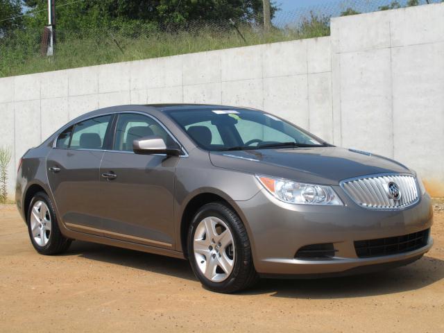 Photo of 2011 Buick LaCrosse