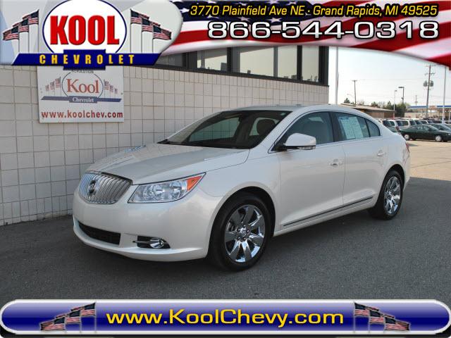 Photo of 2011 Buick LaCrosse
