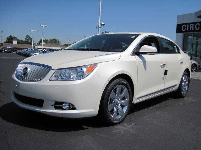 Photo of 2011 Buick LaCrosse