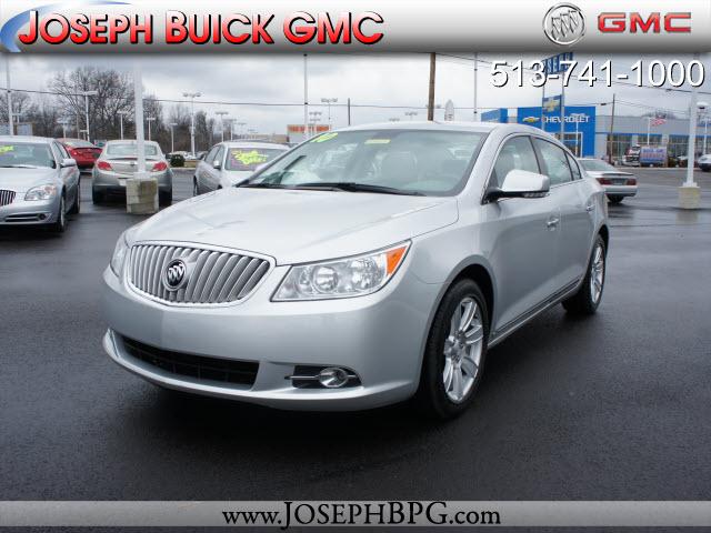 Photo of 2010 Buick LaCrosse