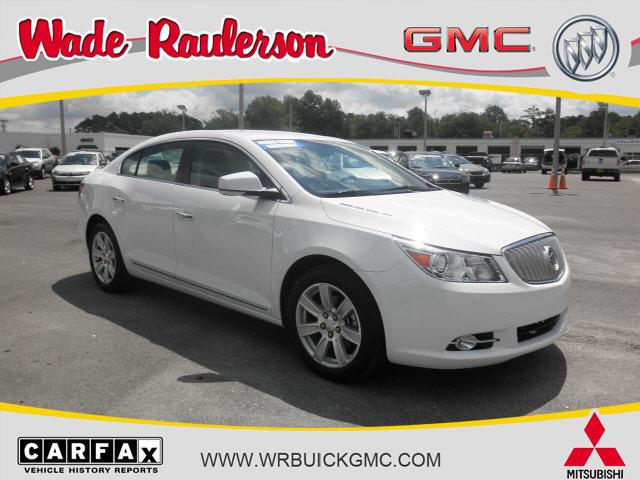 Photo of 2011 Buick LaCrosse