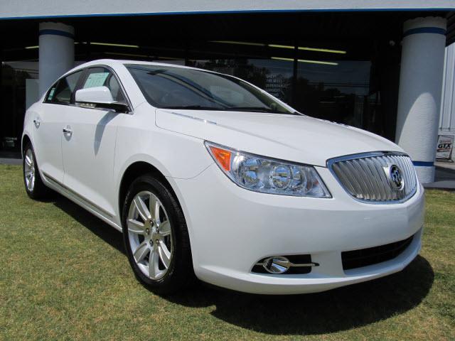 Photo of 2011 Buick LaCrosse