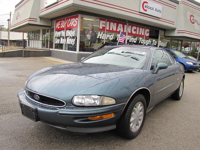 Photo of 1995 Buick Riviera