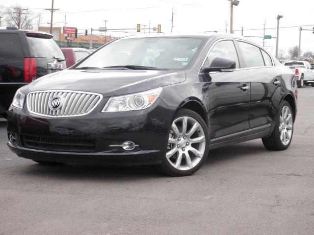 Photo of 2011 Buick LaCrosse