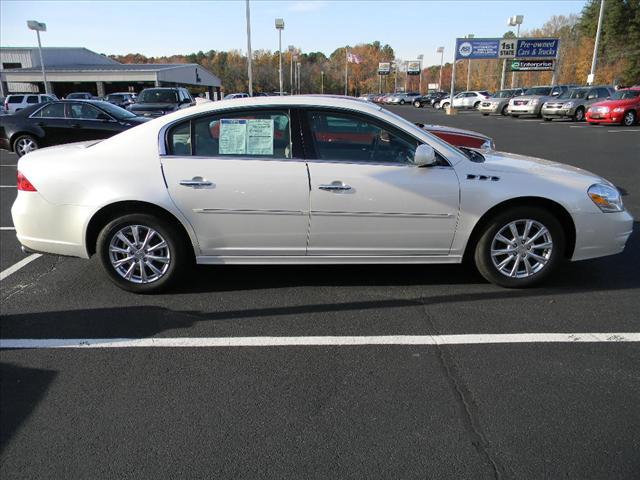 Photo of 2011 Buick Lucerne