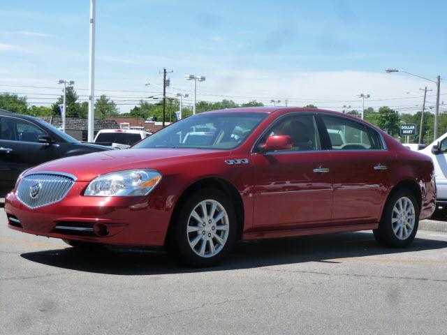 Photo of 2010 Buick Lucerne