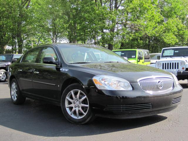 Photo of 2008 Buick Lucerne