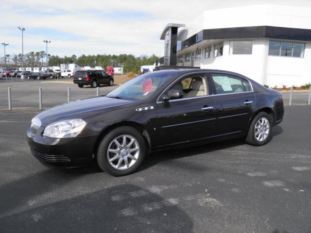Photo of 2008 Buick Lucerne