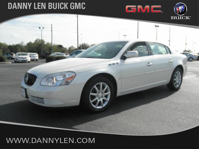 Photo of 2008 Buick Lucerne