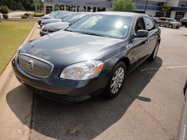 Photo of 2009 Buick Lucerne