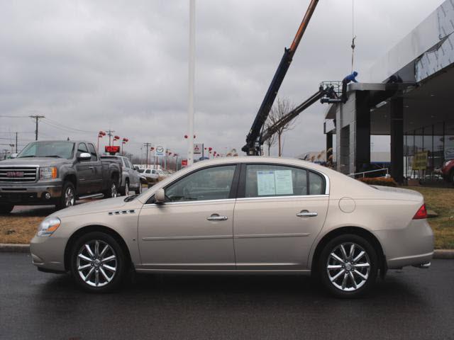 Photo of 2008 Buick Lucerne