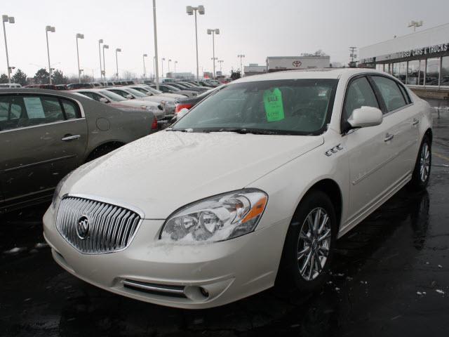 Photo of 2011 Buick Lucerne