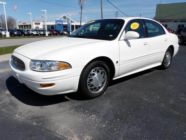 Photo of 2004 Buick LeSabre