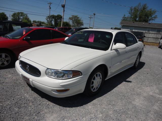Photo of 2004 Buick LeSabre