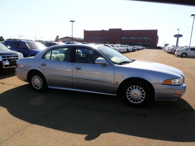 Photo of 2004 Buick LeSabre