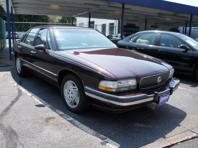 Photo of 1995 Buick LeSabre