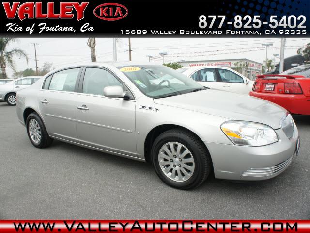 Photo of 2007 Buick Lucerne