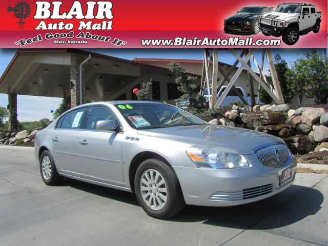 Photo of 2006 Buick Lucerne