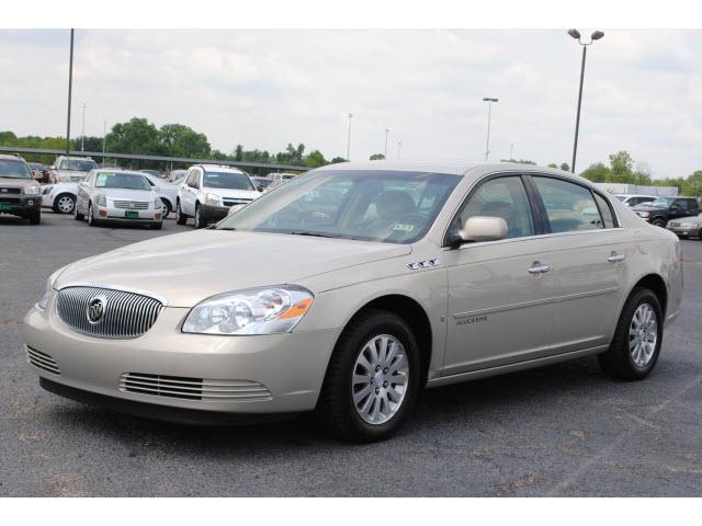 Photo of 2008 Buick Lucerne