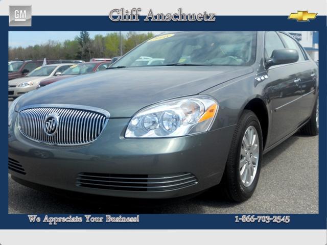 Photo of 2008 Buick Lucerne