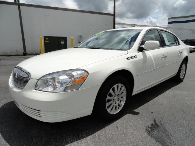 Photo of 2008 Buick Lucerne