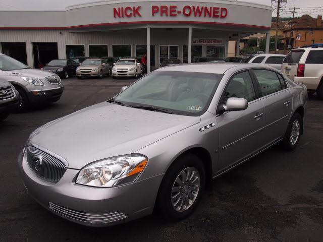 Photo of 2008 Buick Lucerne