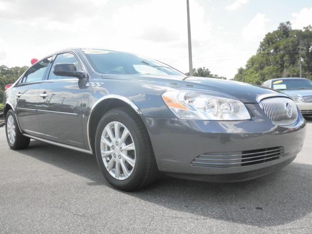 Photo of 2009 Buick Lucerne