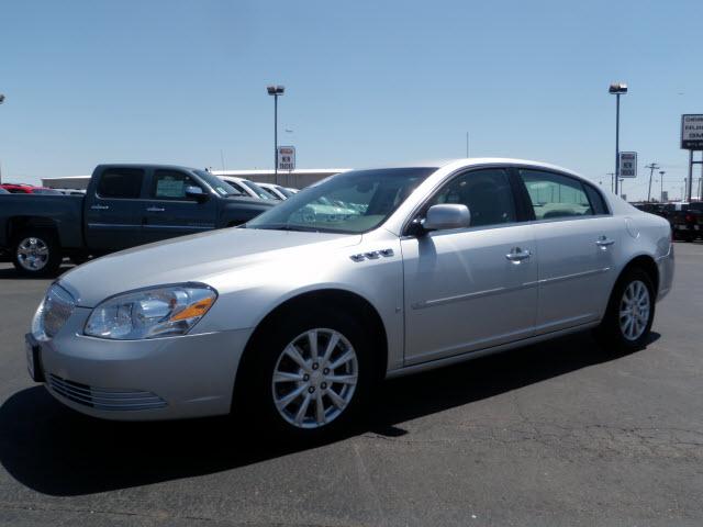 Photo of 2009 Buick Lucerne