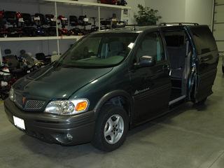 Photo of 2004 Pontiac Montana