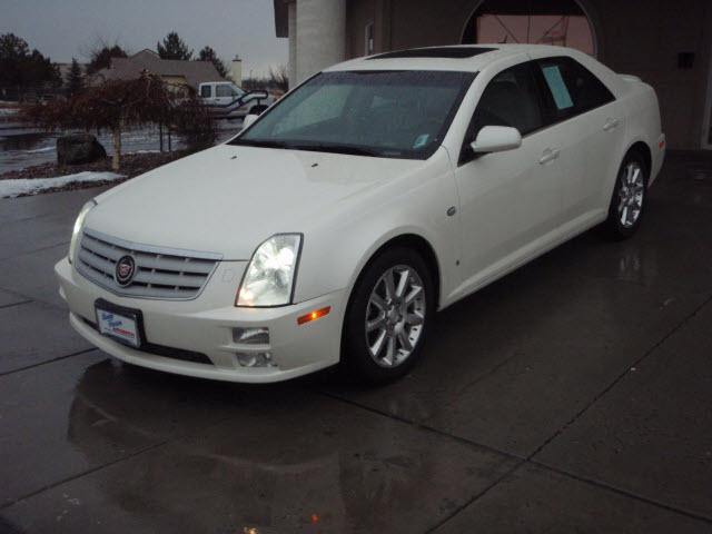 Photo of 2006 Cadillac STS