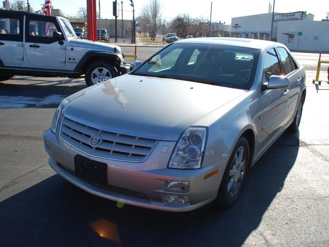 Photo of 2005 Cadillac STS
