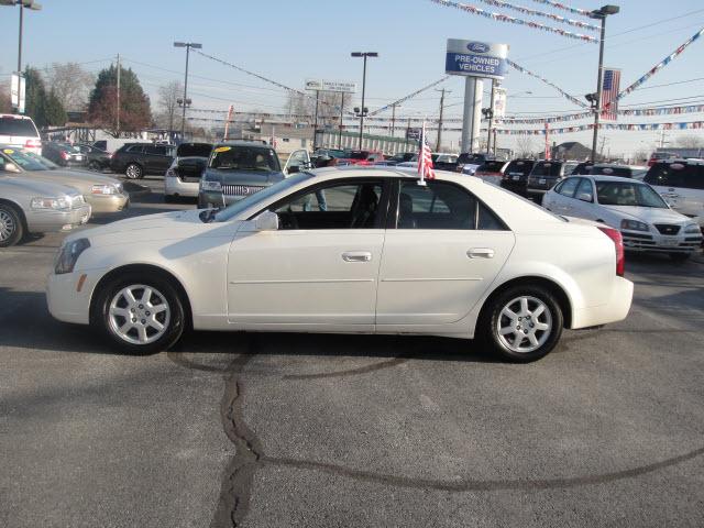 Photo of 2005 Cadillac CTS