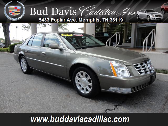 Photo of 2010 Cadillac DTS