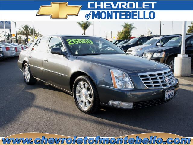 Photo of 2010 Cadillac DTS