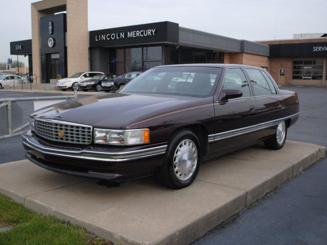 Photo of 1996 Cadillac DeVille