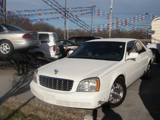 Photo of 2005 Cadillac DeVille
